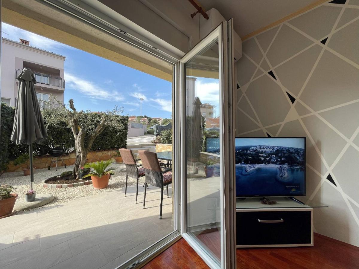 Apartment Malu Pula Exterior photo